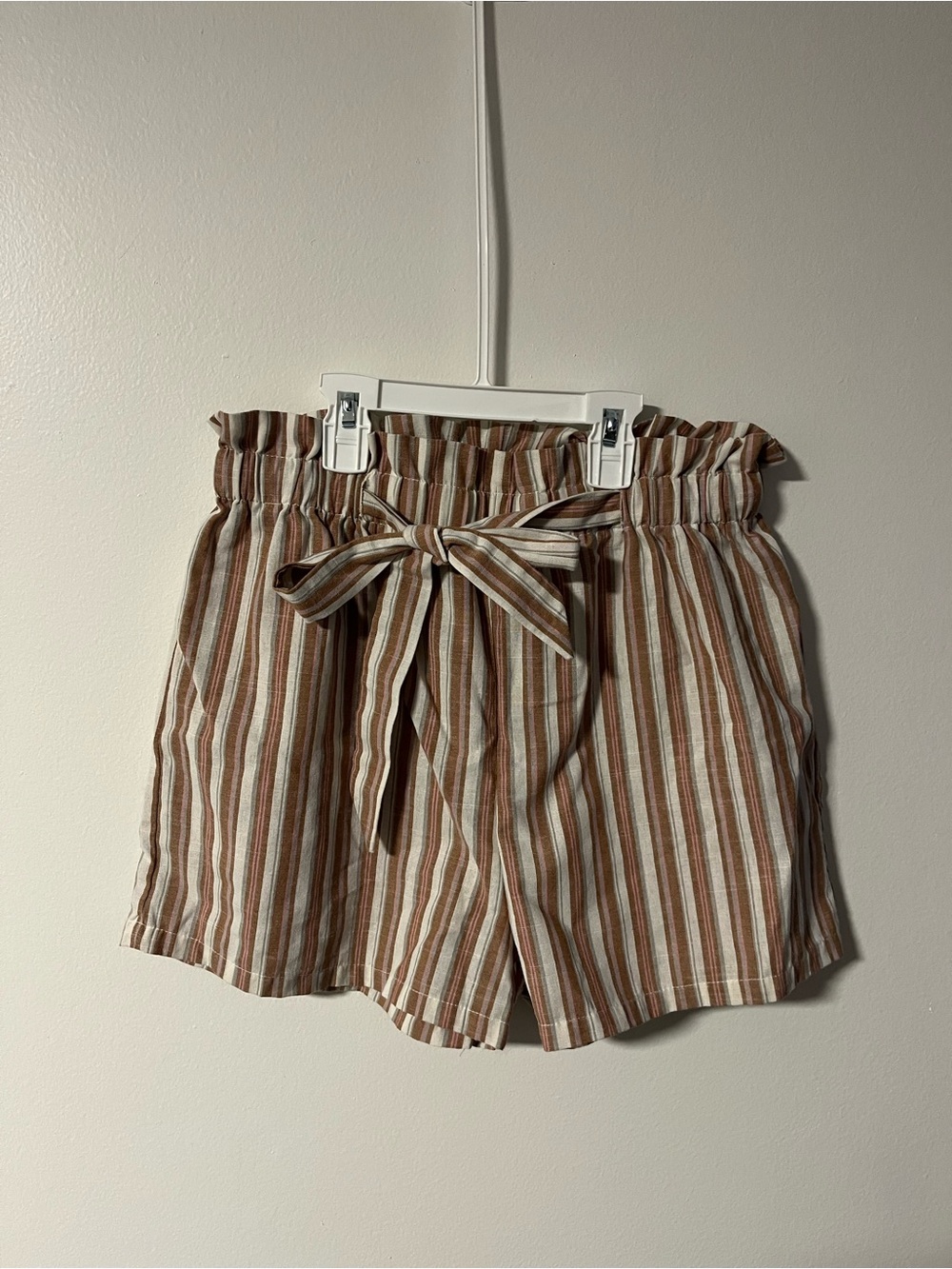 SHEIN Striped Paperbag High Waist Shorts in Brown and White